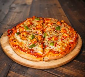 Paneer keema pizza