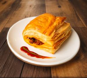 Veg Puffs