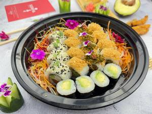 Veg Lovers Box (20 Pcs)