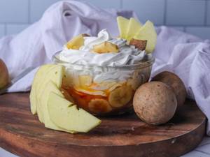 Mix Fruit With Cream