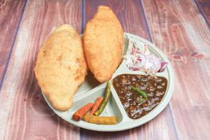 Chole Bhatoore (2 Pcs)