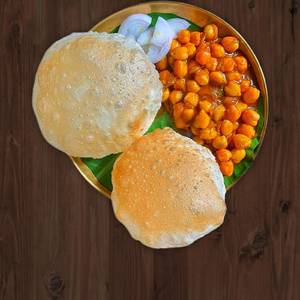Chole Sabji with 4 Poori