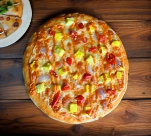 Paneer Makhani Pizza