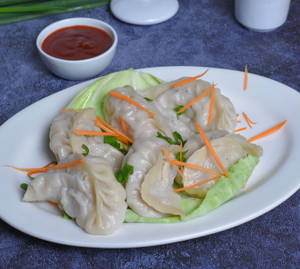 Steam Momos Chicken