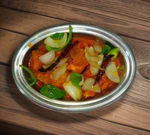 Kadai chicken [2 pieces ]
