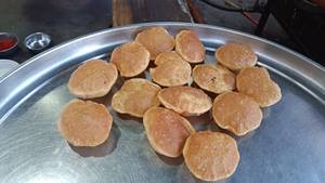 Extra Poori (8 Nag)