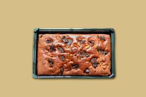 Date And Walnut Dry Cake