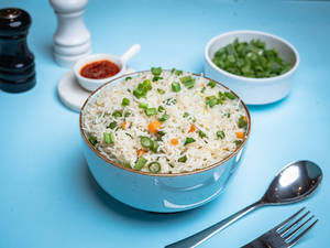 Veg Fried Rice [500ml]