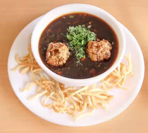 Veg manchurian soup