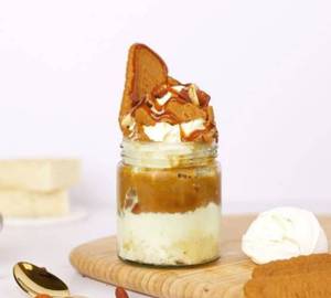 Lotus Biscoff Brownie Jar Sundae
