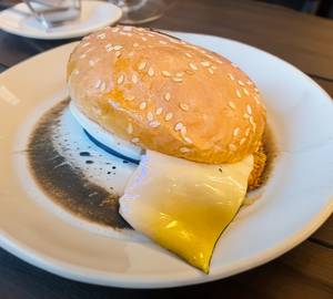 Hub chilli burger