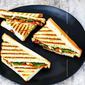 Chicken Cheese Sandwich (Grill)