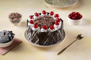 Black Forest Cake (500 Gm)