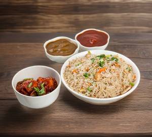 Veg fried rice+Gobi Manchurian combo 