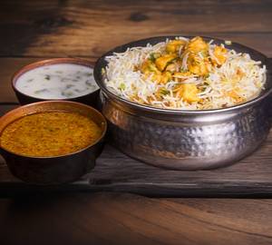 Paneer Biryani Mini + Pet Bottle
