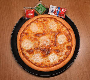 Plain Cheese Pizza