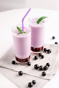 Black Currant Shake