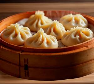 Veg steam momos (8 pcs)