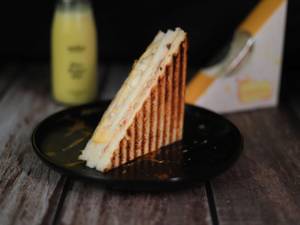 GRILLED SANDWICH