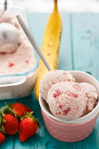 Banana 'o' Strawberry Family Pack