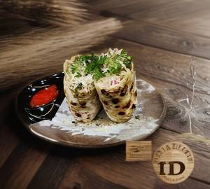 Veg achari roll with cheese
