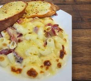 Bacon Baked Macaroni And Cheese