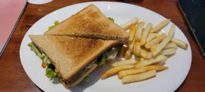 Hummus Sandwich