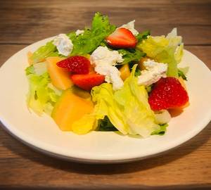 Red Salad Green White Salad