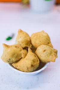 DRY SAMOSA (150 Gm)