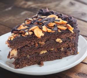 Rich Almond Chocolate Pieces