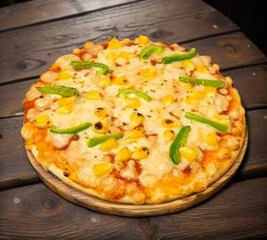 Corn And Capsicum Cheese Pizza