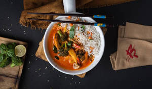 Thai Red Chicken Curry With Steamed Rice Bowl