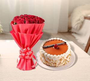 Butterscotch Cake With Flower Bunch