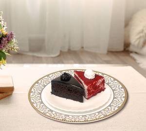 Redvelvet Or Chocolate Pastry