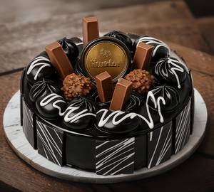 Kitkat And Ferrero Cake 500G [Egg]