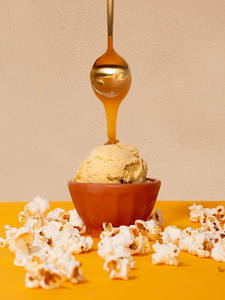 Caramel Popcorn Family Pack