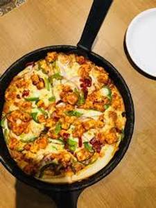Paneer Makhani Pizza