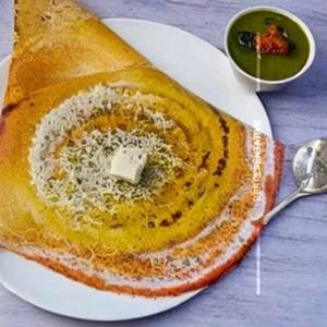 Onion Rava Sada Dosa Butter