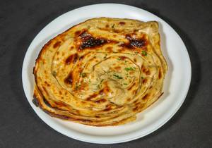 Laccha paratha