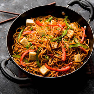 Paneer Chow Mien