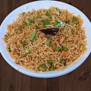 Schezwan fried rice veg                                                             