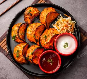 Chicken tandoori momos [6 pieces]