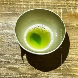 Premium handmade green tea