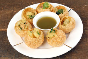 Pani Puri - 12 Pieces