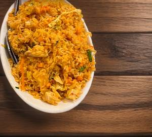 Chicken Egg schezwan fried rice[Full] witha Raitha