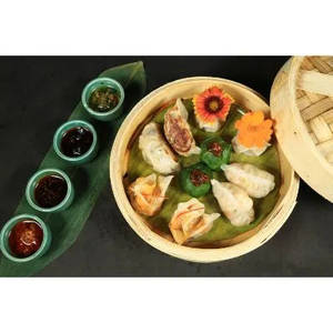 Assorted Dimsum Basket. Non-veg (10 Pcs)