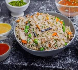 Chicken singapuri fried rice or noodle