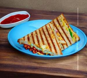 Cheese chilli grilled sandwich
