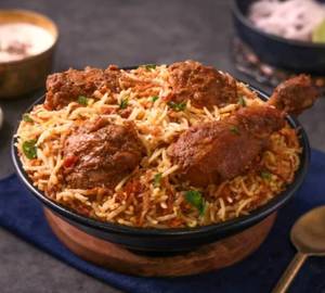 Lazeez Bhuna Murgh Biryani
