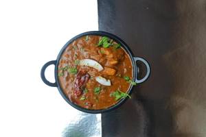 Chicken Pallipalayam Half (Gravy)